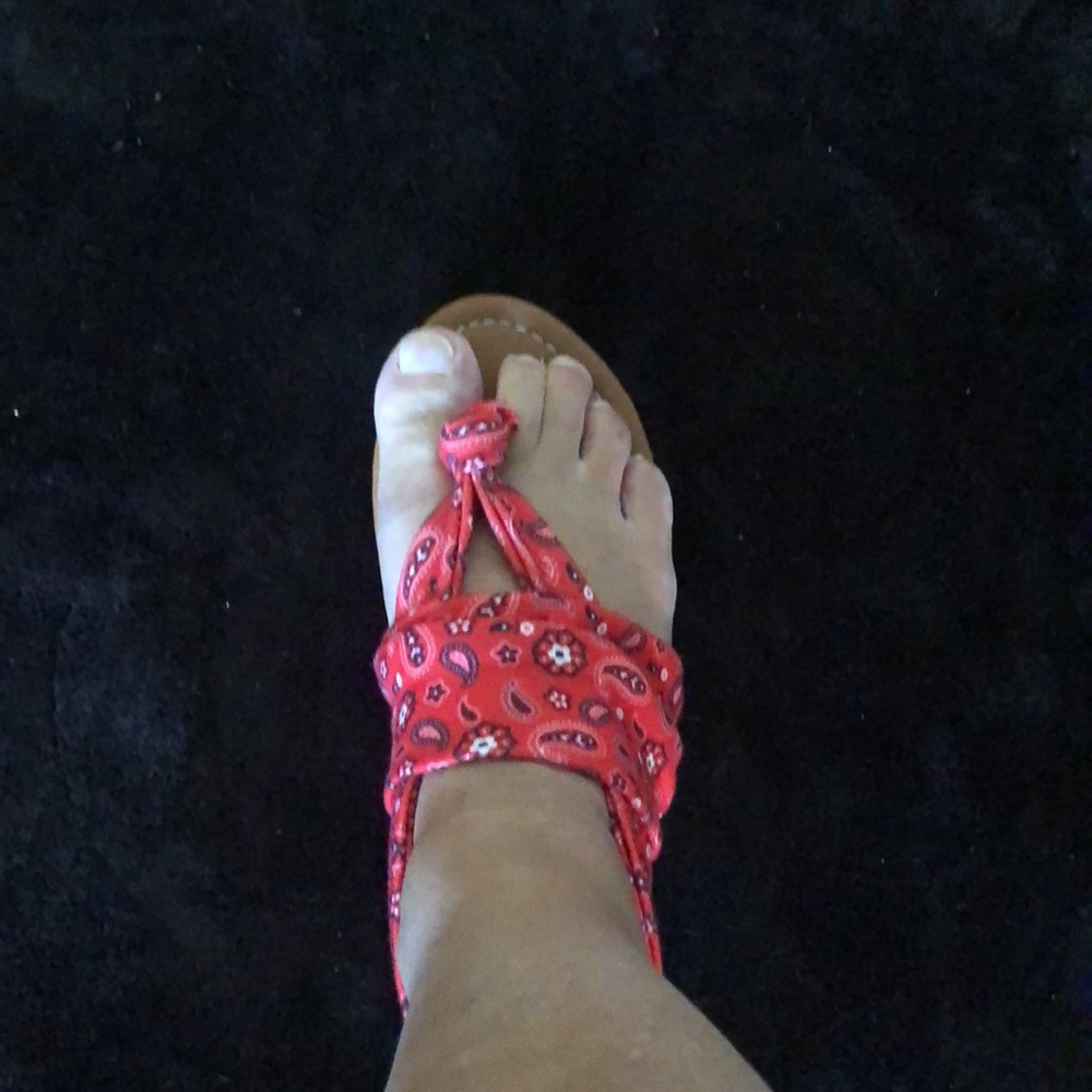Sandles - Picture 5 of 5